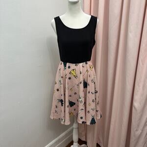 Vintage Oopsy Daisy Dress Medium Black Top Pink Paper Doll Print Skater Dress